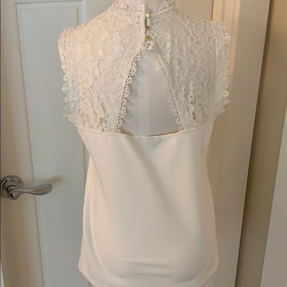 H&M Lacy Sleeveless Blouse - Picture 4 of 4